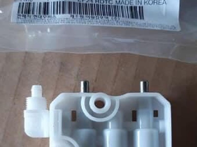 Van chia hơi ghế Hyundai Trago HD320 HD1000 HD270