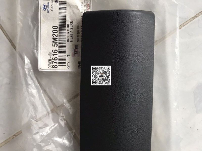Chụp kính hậu Hyundai EX8 chính hãng