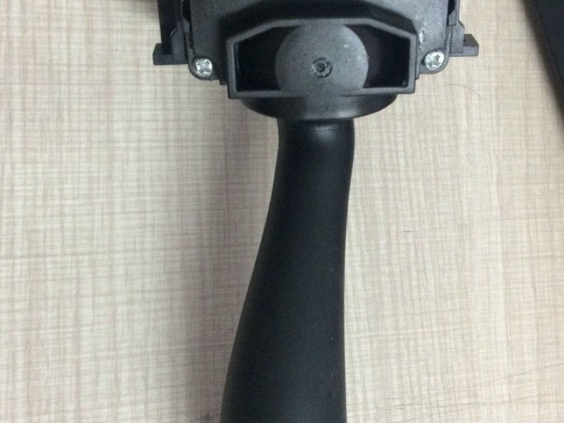 Công tắc bấm kính IZ49 IZ65 công tắc gạt nước Dothanh