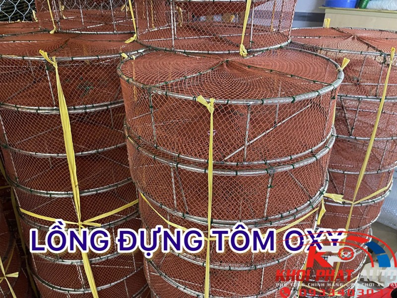 Lồng đựng tôm chở bằng thùng phy
