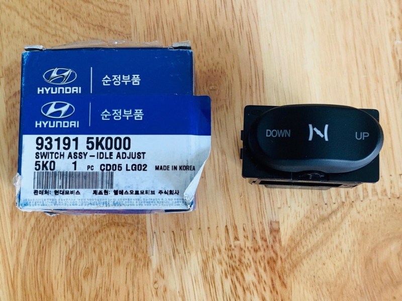 Công tắc chỉnh ga anti Hyundai N250 110S Cuonty 110SL chính hãng